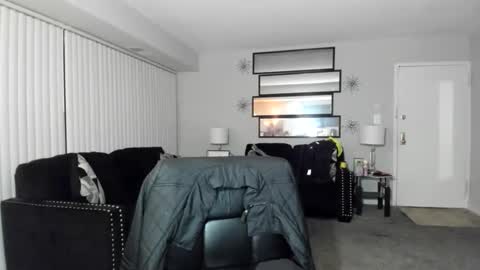 Asia online show from March 18, 2026, 7:11 am