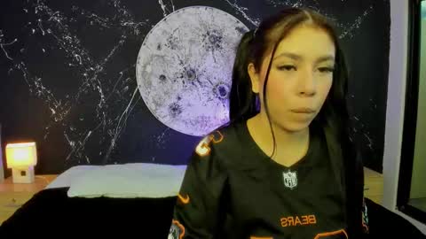 Snapshot of asiaandzoe chatting on September 9, 2025, 12:26 pm Asia and Zoe online show from September 9, 2025, 12:26 pm