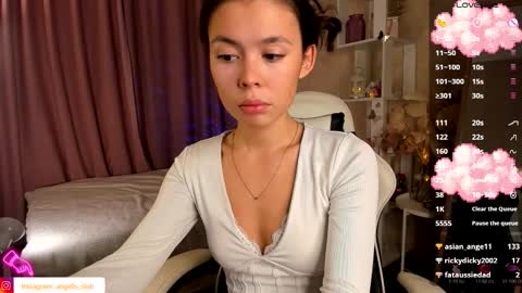 Snapshot of asian_angell chatting on October 3, 2025, 4:26 pm adeline online show from October 3, 2025, 4:26 pm