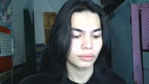 asian_babyboi online show from April 5, 2026, 7:05 am