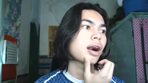 asian_babyboi online show from May 15, 2026, 2:51 am