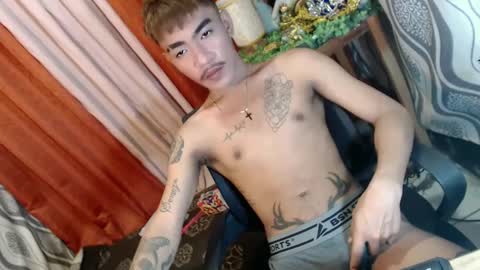 Snapshot of asian_kimxxx chatting on December 18, 2024, 1:05 am don online show from December 18, 2024, 1:05 am