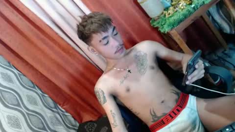 Snapshot of asian_kimxxx chatting on December 22, 2024, 1:34 am don online show from December 22, 2024, 1:34 am