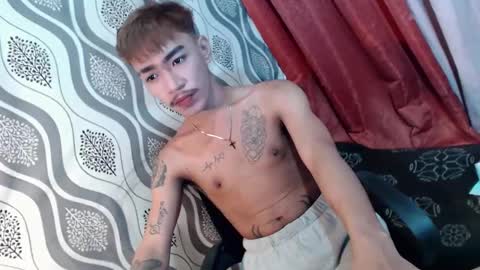 Snapshot of asian_kimxxx chatting on December 26, 2024, 12:36 am don online show from December 26, 2024, 12:36 am