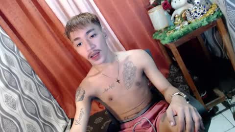 Snapshot of asian_kimxxx chatting on December 30, 2024, 7:15 am don online show from December 30, 2024, 7:15 am