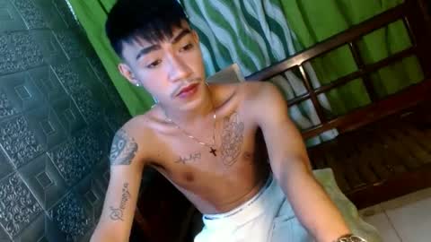 Snapshot of asian_kimxxx chatting on January 11, 2025, 12:33 am don online show from January 11, 2025, 12:33 am