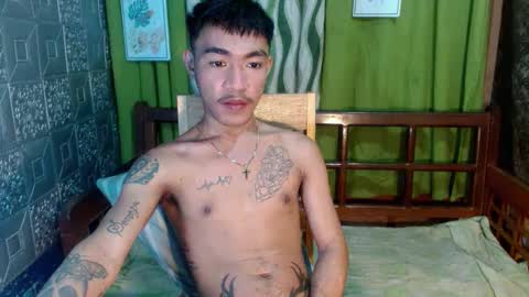 Snapshot of asian_kimxxx chatting on February 4, 2025, 9:38 am don online show from February 4, 2025, 9:38 am
