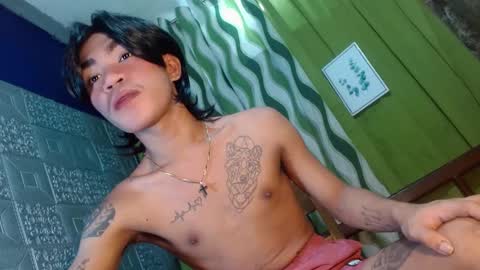 Snapshot of asian_kimxxx chatting on February 12, 2025, 9:20 am don online show from February 12, 2025, 9:20 am