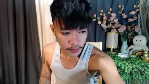 Snapshot of asian_kimxxx chatting on October 6, 2025, 4:10 am don online show from October 6, 2025, 4:10 am