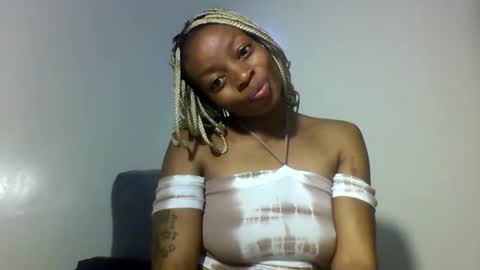 Asia online show from December 22, 2025, 8:11 am