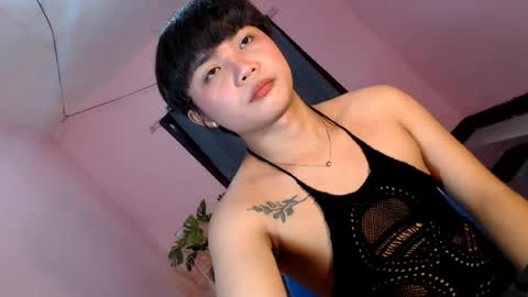 Snapshot of asian_reyshell chatting on June 27, 2026, 12:22 pm Reyshell online show from June 27, 2026, 12:22 pm