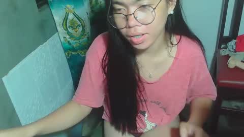 Rhean online show from February 2, 2025, 11:21 pm
