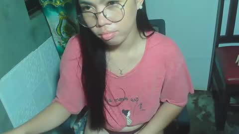 Rhean online show from February 6, 2025, 3:52 pm