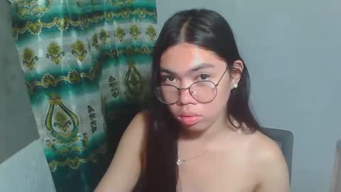 Rhean online show from February 23, 2025, 5:29 pm