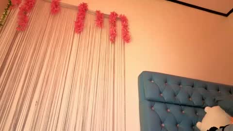 Snapshot of asianbabecandy chatting on February 13, 2025, 12:11 pm candy online show from February 13, 2025, 12:11 pm