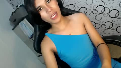 Snapshot of asianblk_barbiedoll chatting on December 15, 2024, 2:27 pm asianblk_barbiedoll online show from December 15, 2024, 2:27 pm
