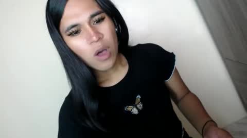 Snapshot of asianblk_barbiedoll chatting on February 25, 2026, 1:04 am asianblk_barbiedoll online show from February 25, 2026, 1:04 am