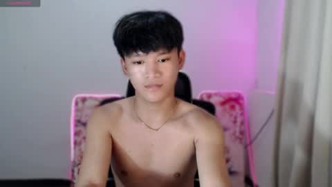 Snapshot of asianbrilee chatting on July 8, 2026, 4:44 pm asianbrilee online show from July 8, 2026, 4:44 pm