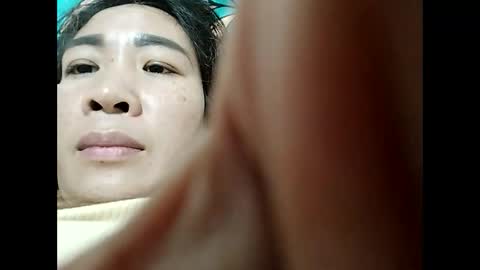 Snapshot of asiancutie143 chatting on October 8, 2025, 2:42 am asiancutie143 online show from October 8, 2025, 2:42 am