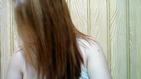 asiancutie143 online show from June 18, 2026, 8:03 am