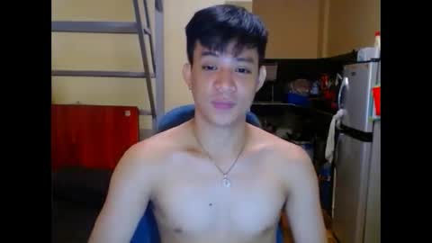 asiandreamboyx online show from December 20, 2025, 3:41 pm