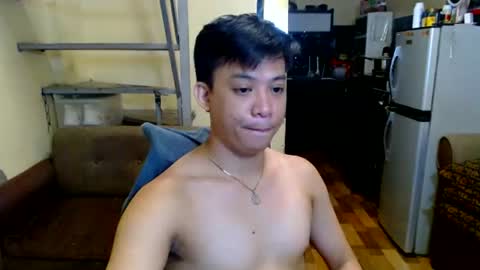 Snapshot of asiandreamboyx chatting on July 4, 2026, 1:39 pm asiandreamboyx online show from July 4, 2026, 1:39 pm