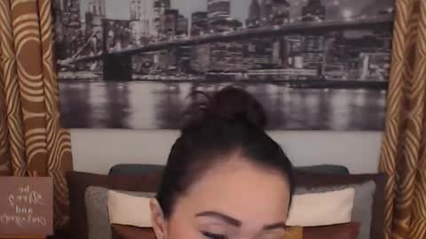 Snapshot of asianhotjasmin chatting on October 21, 2025, 9:21 am asianhotjasmin online show from October 21, 2025, 9:21 am