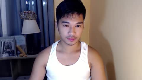 asianhunk_jamesx online show from November 10, 2025, 10:42 pm