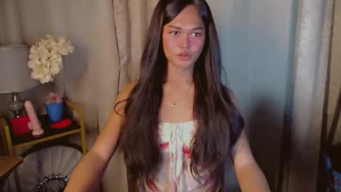 Kianna online show from November 26, 2025, 12:06 pm