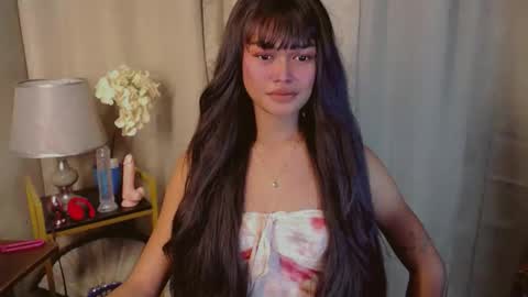 Kianna online show from December 23, 2025, 10:35 am