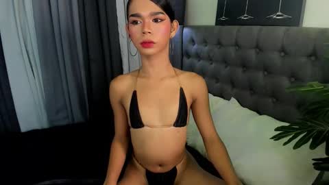 asianpetiteprincess online show from February 12, 2026, 5:52 pm