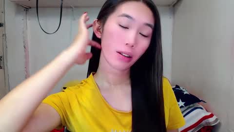 Snapshot of asianqt19 chatting on January 3, 2025, 9:58 am J A D E online show from January 3, 2025, 9:58 am