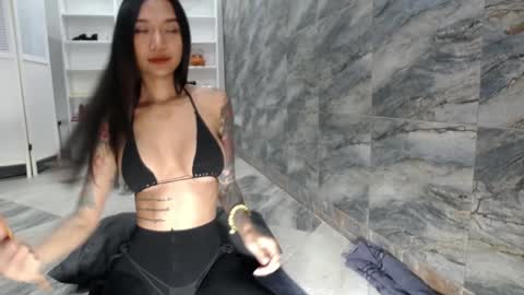 Snapshot of asianqueen93 chatting on December 1, 2024, 5:13 pm Jeje   special     online show from December 1, 2024, 5:13 pm