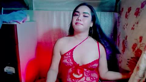 Sofhia online show from October 16, 2025, 5:47 pm