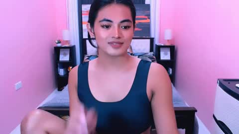 asianverstwink online show from May 16, 2026, 7:05 am
