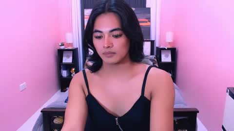 asianverstwink online show from June 15, 2026, 10:01 pm