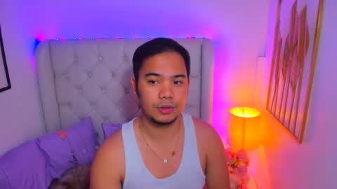 Snapshot of asianzero chatting on February 16, 2025, 4:42 pm Zero online show from February 16, 2025, 4:42 pm