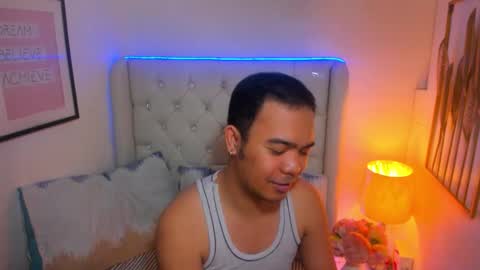 Snapshot of asianzero chatting on March 5, 2026, 4:47 pm Zero online show from March 5, 2026, 4:47 pm