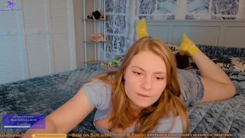 Snapshot of asiri_ocean chatting on December 1, 2025, 7:19 pm Asiri pronounced Ah-siri Please no nicknames 3 online show from December 1, 2025, 7:19 pm