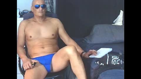 askil8802 online show from February 27, 2026, 9:20 am