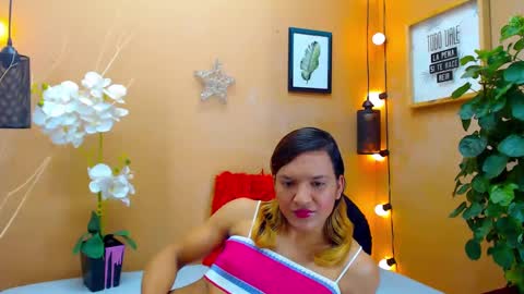 ASLY online show from October 11, 2025, 2:15 pm
