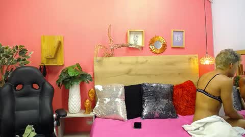 Snapshot of aslyhernandez chatting on March 16, 2026, 12:42 pm ASLY online show from March 16, 2026, 12:42 pm