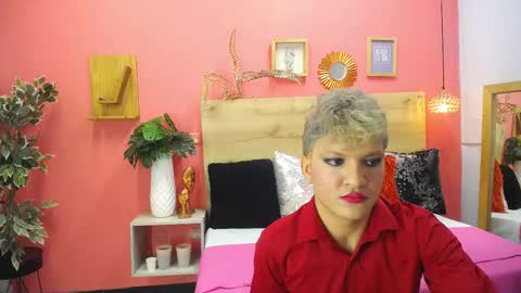 Snapshot of aslyhernandez chatting on March 17, 2026, 12:08 pm ASLY online show from March 17, 2026, 12:08 pm