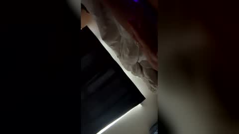 asmall93 online show from March 7, 2026, 9:50 am