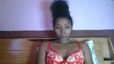 Snapshot of asmiraa chatting on February 17, 2026, 8:33 am asmiraa online show from February 17, 2026, 8:33 am