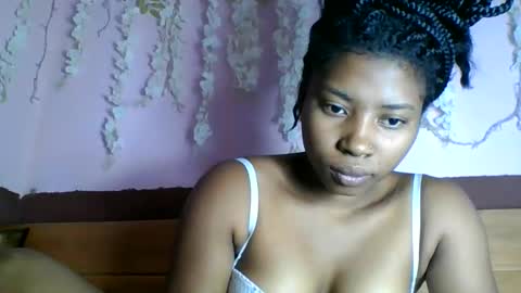 asmiraa online show from May 24, 2026, 9:09 pm
