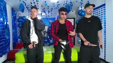 Snapshot of asmodeus7100 chatting on January 24, 2025, 12:20 am THOMAS AND DAMIAND online show from January 24, 2025, 12:20 am