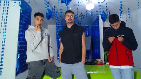 Snapshot of asmodeus7100 chatting on March 2, 2025, 12:09 am THOMAS AND DAMIAND online show from March 2, 2025, 12:09 am