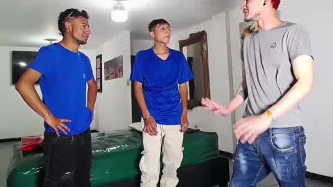 Snapshot of asmodeus7100 chatting on September 17, 2025, 6:09 pm THOMAS AND DAMIAND online show from September 17, 2025, 6:09 pm