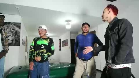 Snapshot of asmodeus7100 chatting on September 20, 2025, 6:20 pm THOMAS AND DAMIAND online show from September 20, 2025, 6:20 pm